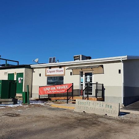 Sundre Motor Inn エクステリア 写真