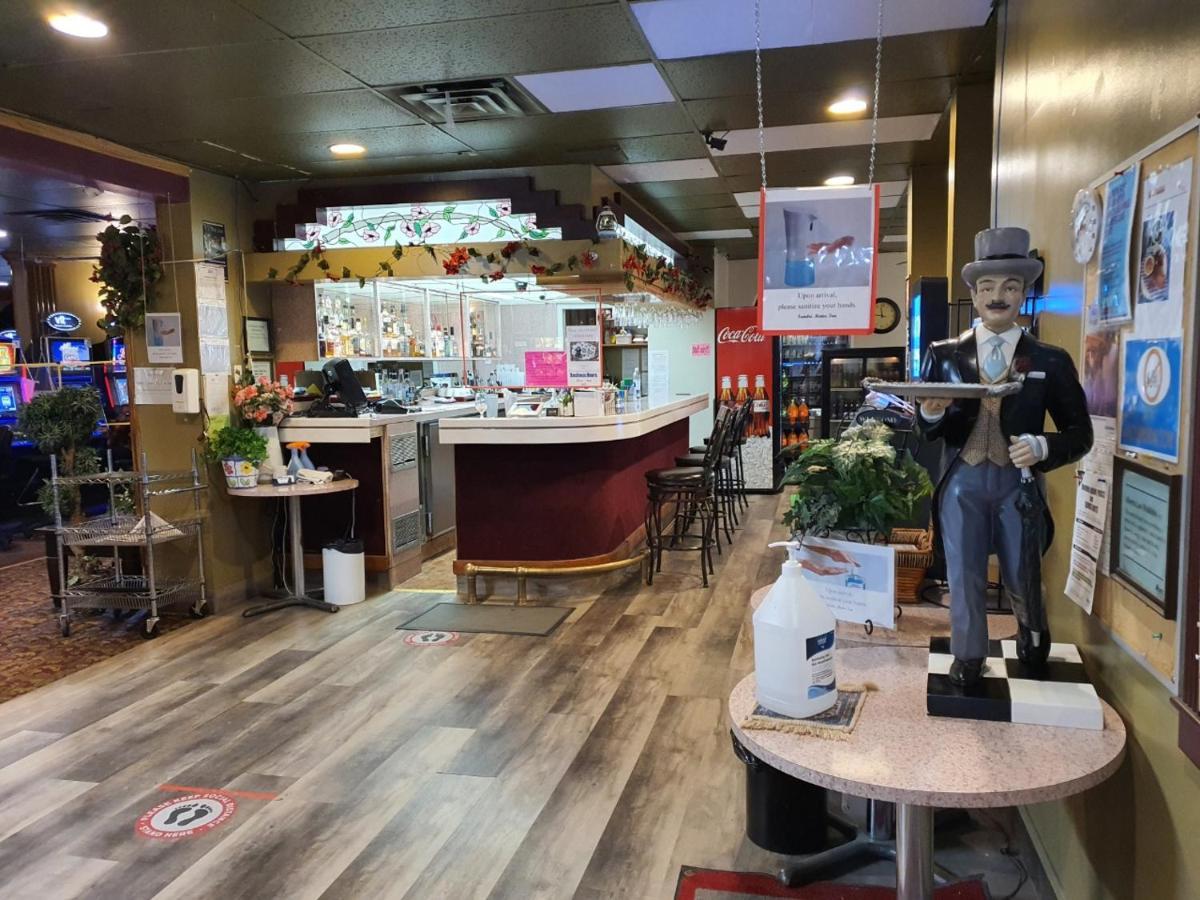 Sundre Motor Inn エクステリア 写真