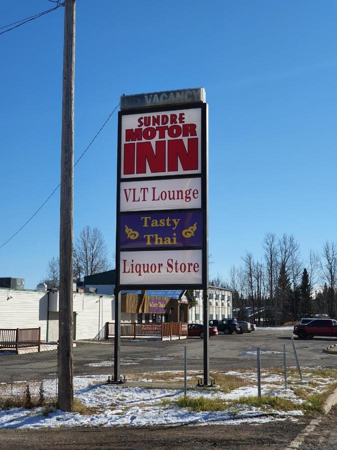 Sundre Motor Inn エクステリア 写真