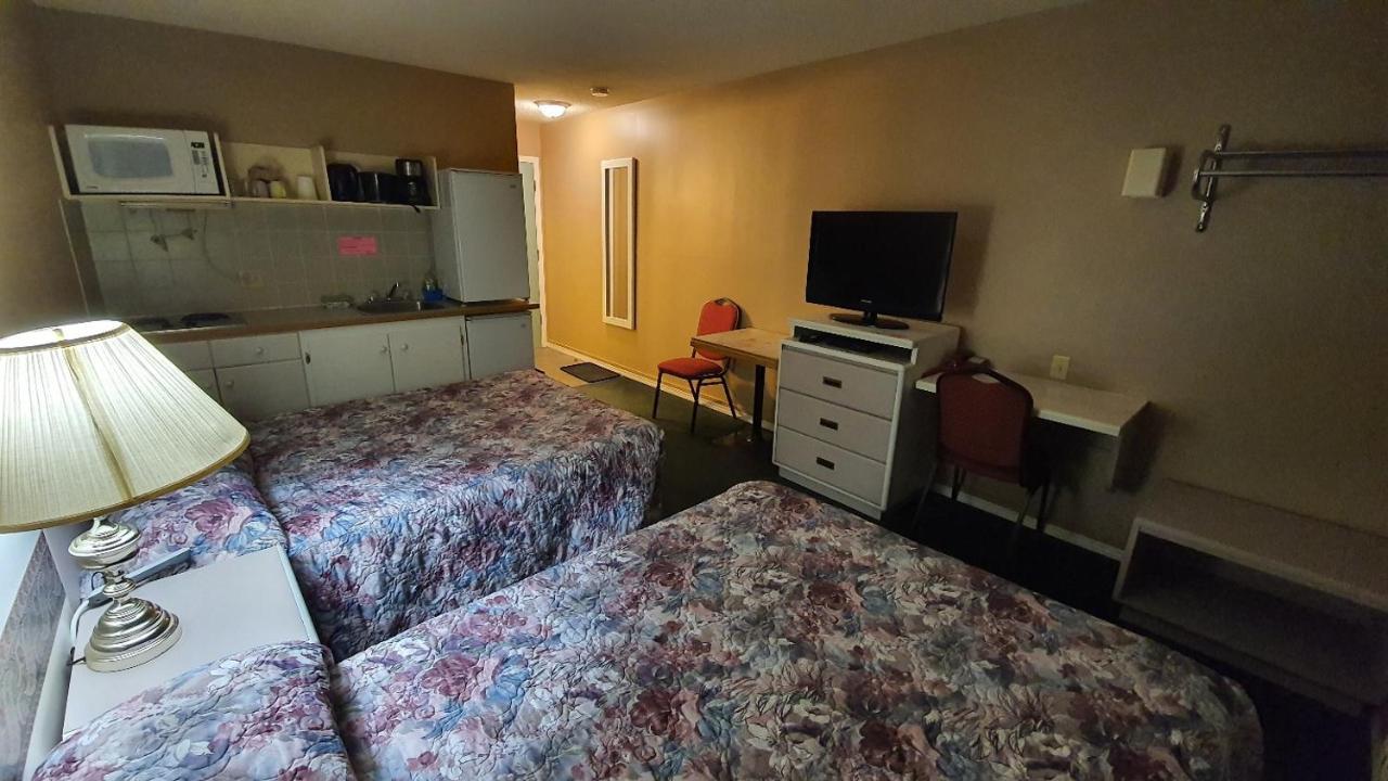 Sundre Motor Inn エクステリア 写真