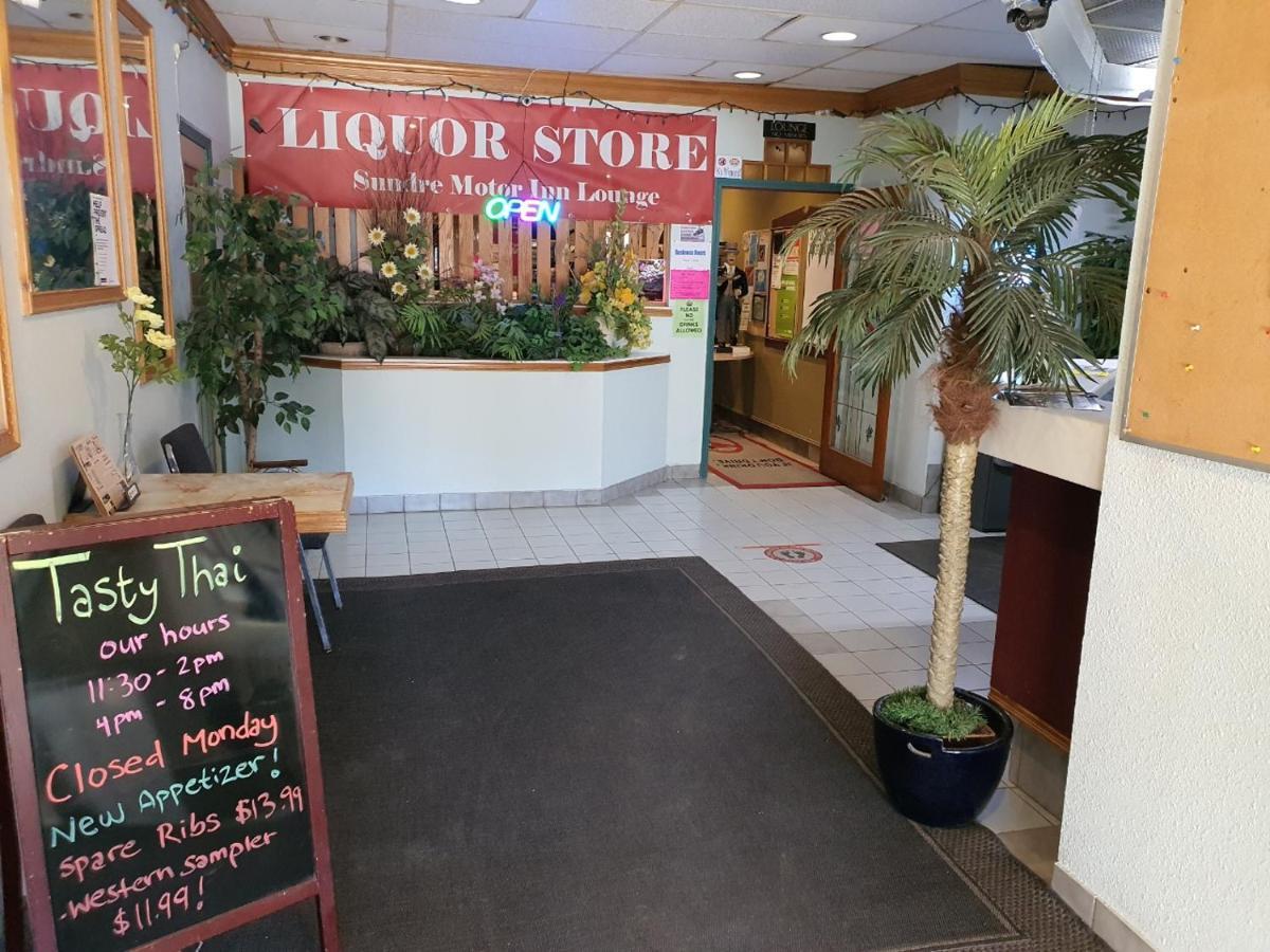 Sundre Motor Inn エクステリア 写真