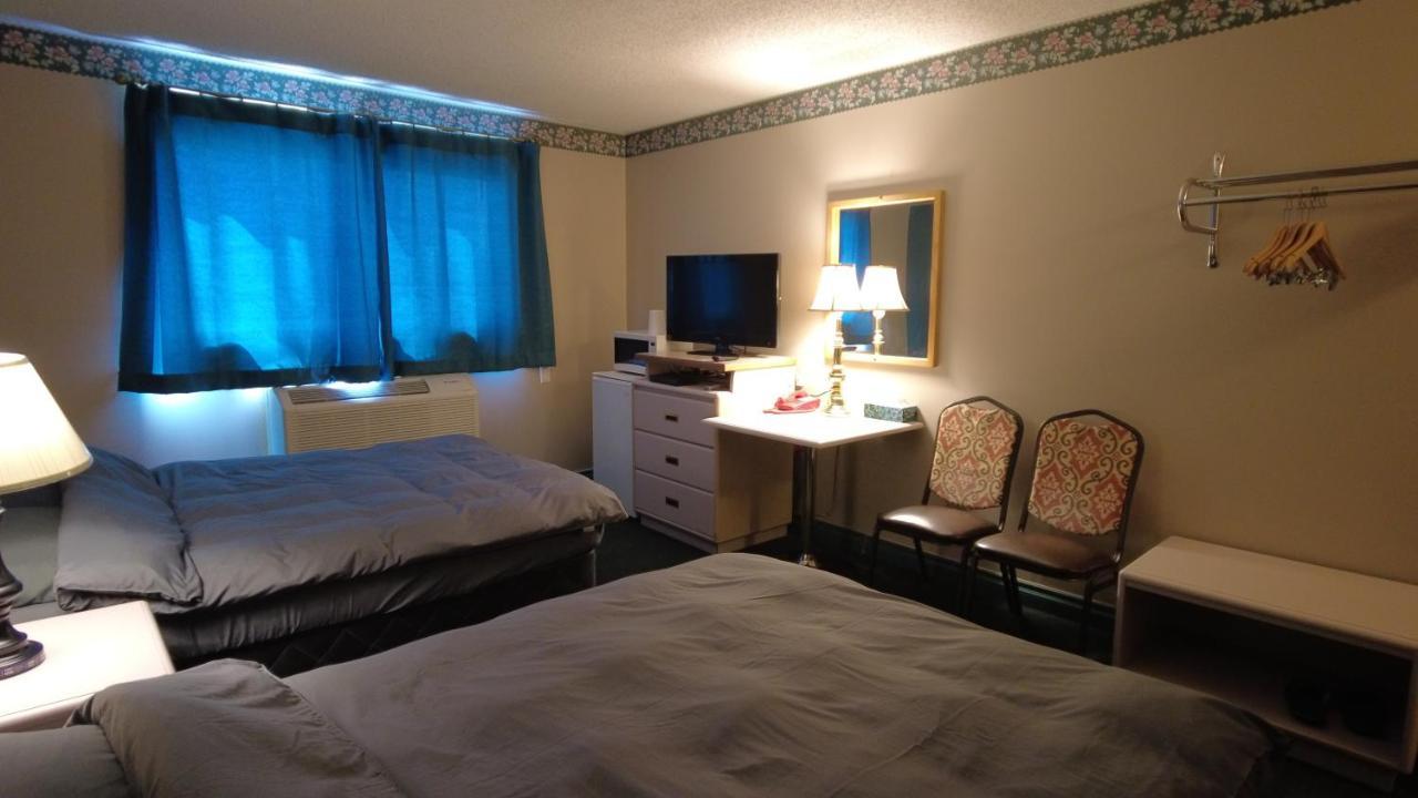Sundre Motor Inn エクステリア 写真