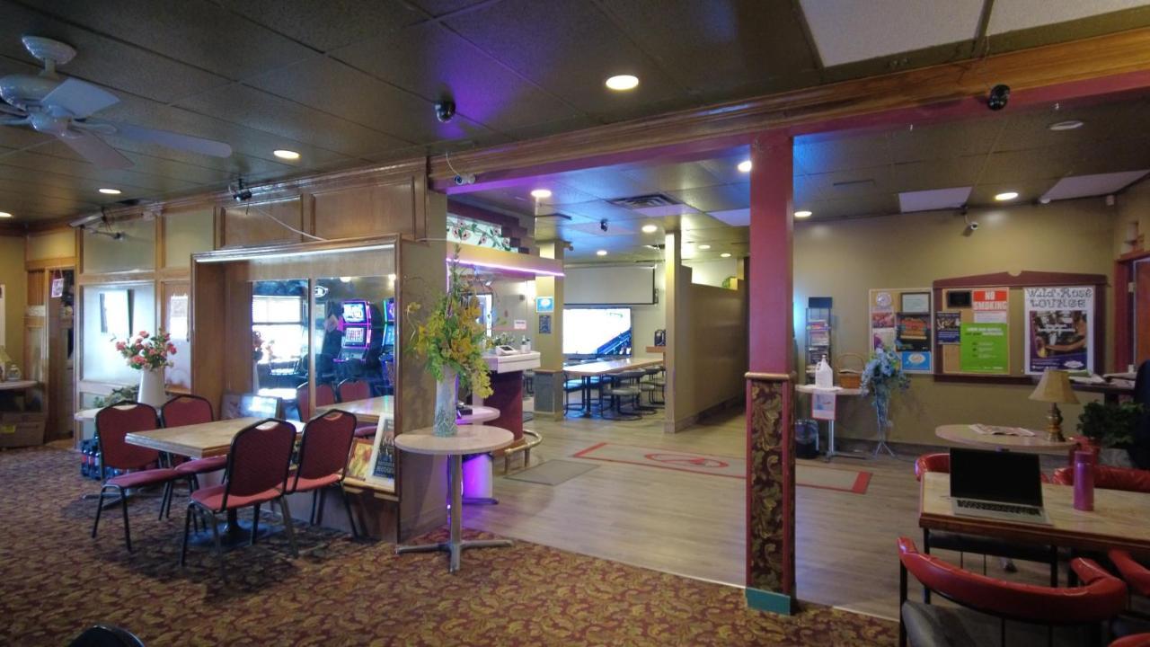 Sundre Motor Inn エクステリア 写真