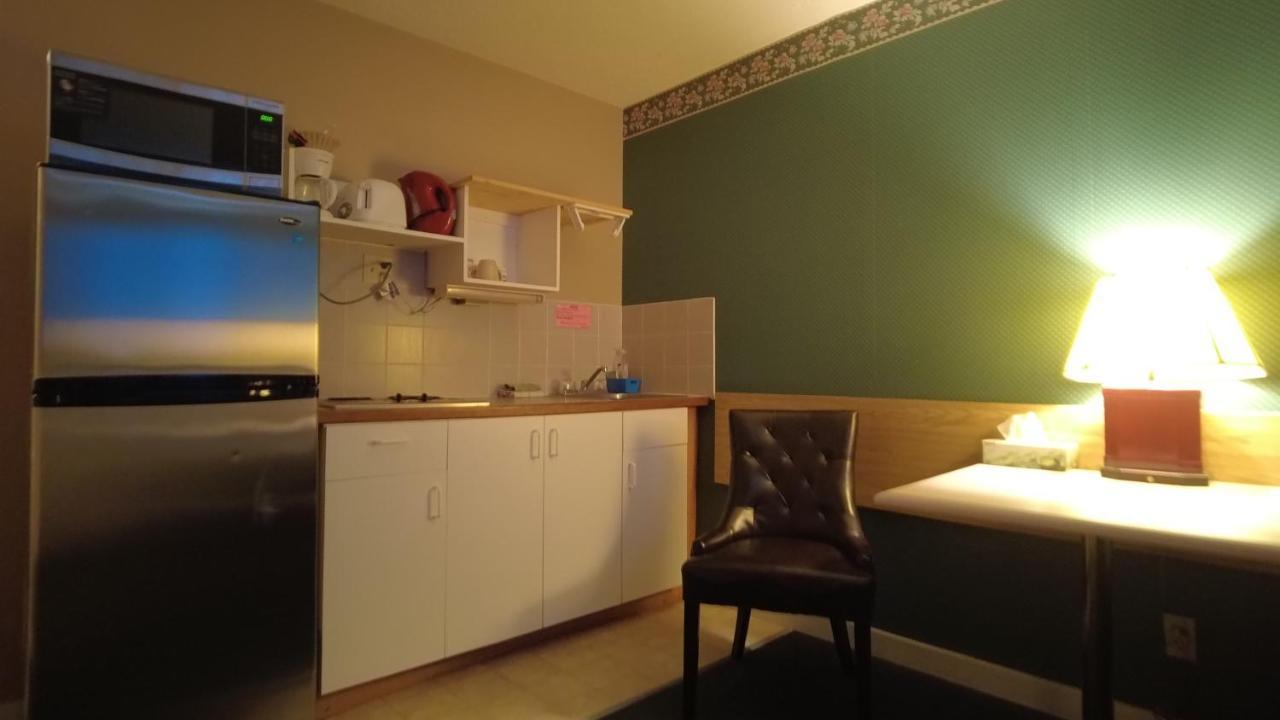 Sundre Motor Inn エクステリア 写真